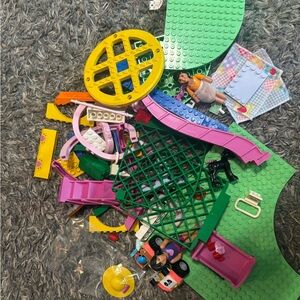 LEGO Belville Replacement Bricks Lot w/ 2 Minifigures